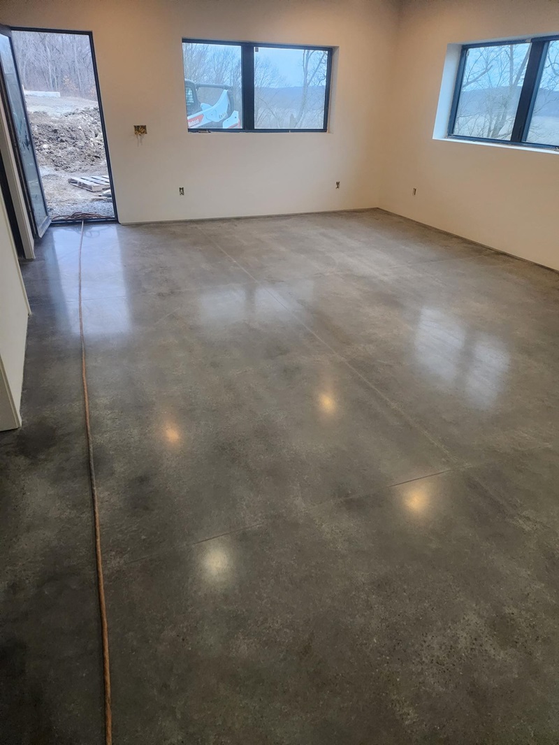 Concrete Grinding and Polishing, Fine Cut USA Kansas City, Transforming Dull Floors into Durable, High-Gloss Surfaces